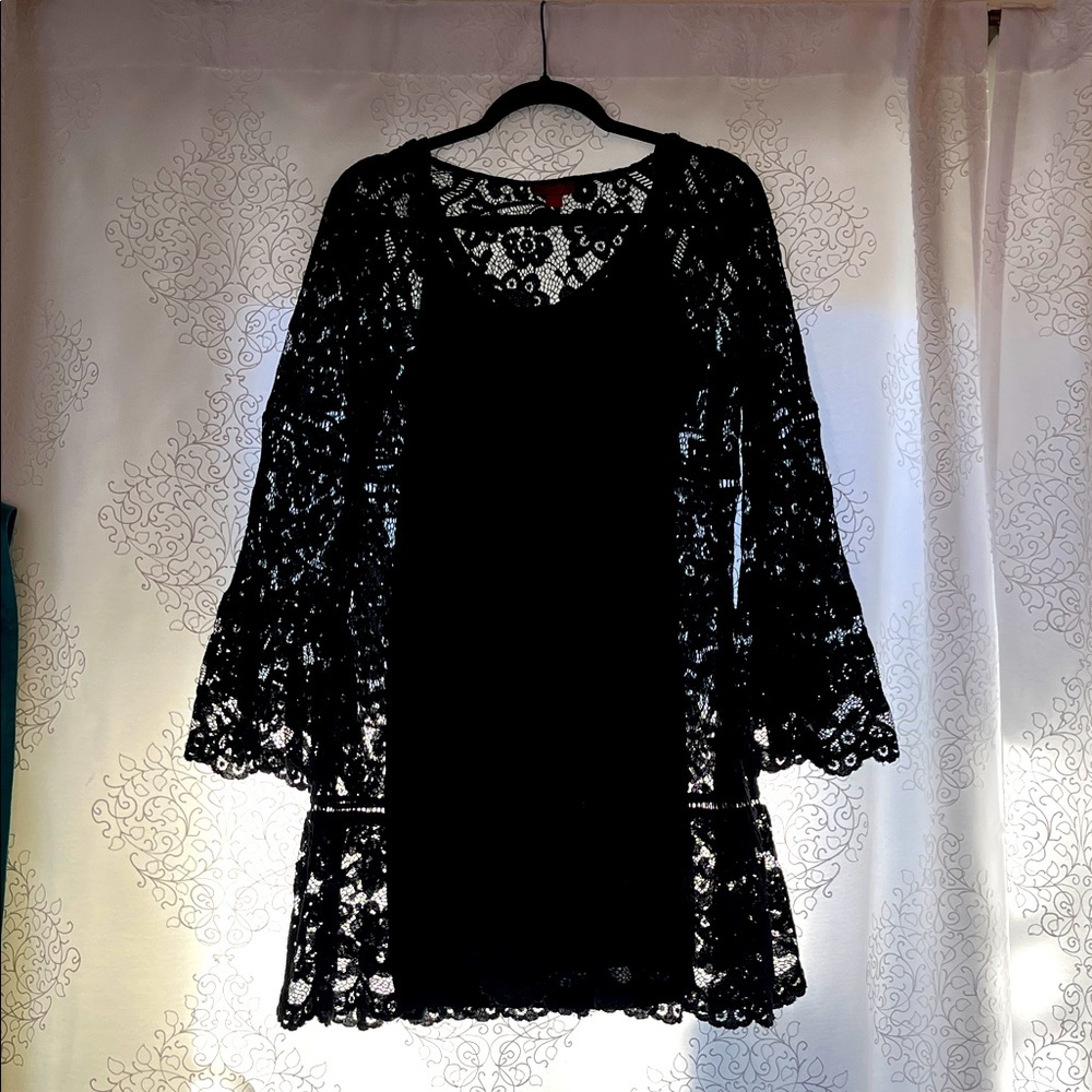 Elegant Black Lace Dress